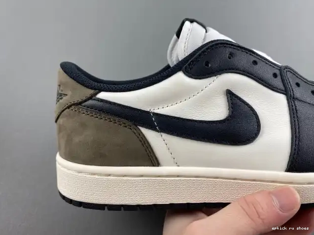 Cheap OG Mocha Air CZ0790-102 1 Low Jordan 0526
